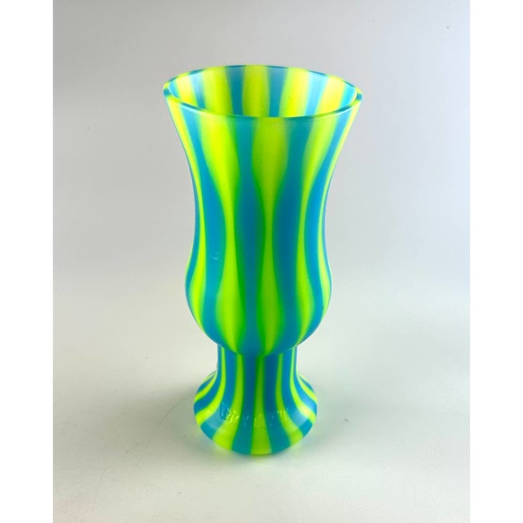 Vintage Krazy Straw Hurricane Cup Neon Blue And Green Stripes 20 Ounces - Picture 1 of 9